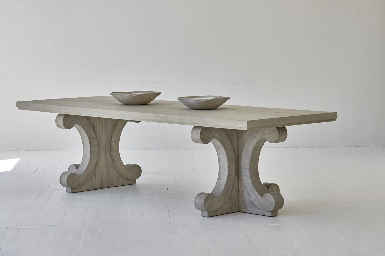 Рисунок 3 - Новая Скандинавская мебель классическая