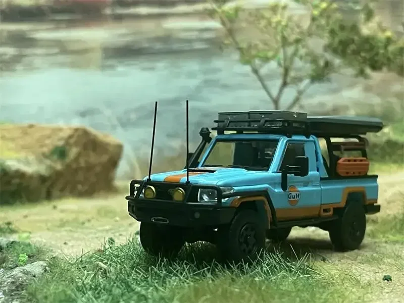 

Модели autobot 1:64 Land Cruiser LC79, однокабельный пикап Blue limited699, литая модель автомобиля