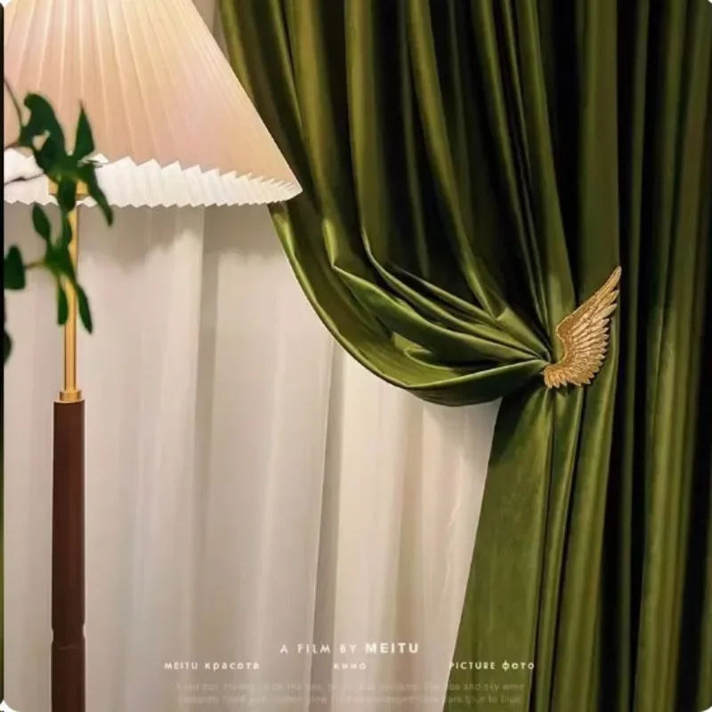 

American Retro Olive Green Velvet Curtains for Living Room Bedroom Light Luxury Velvet Fabric High-end Blackout Curtain