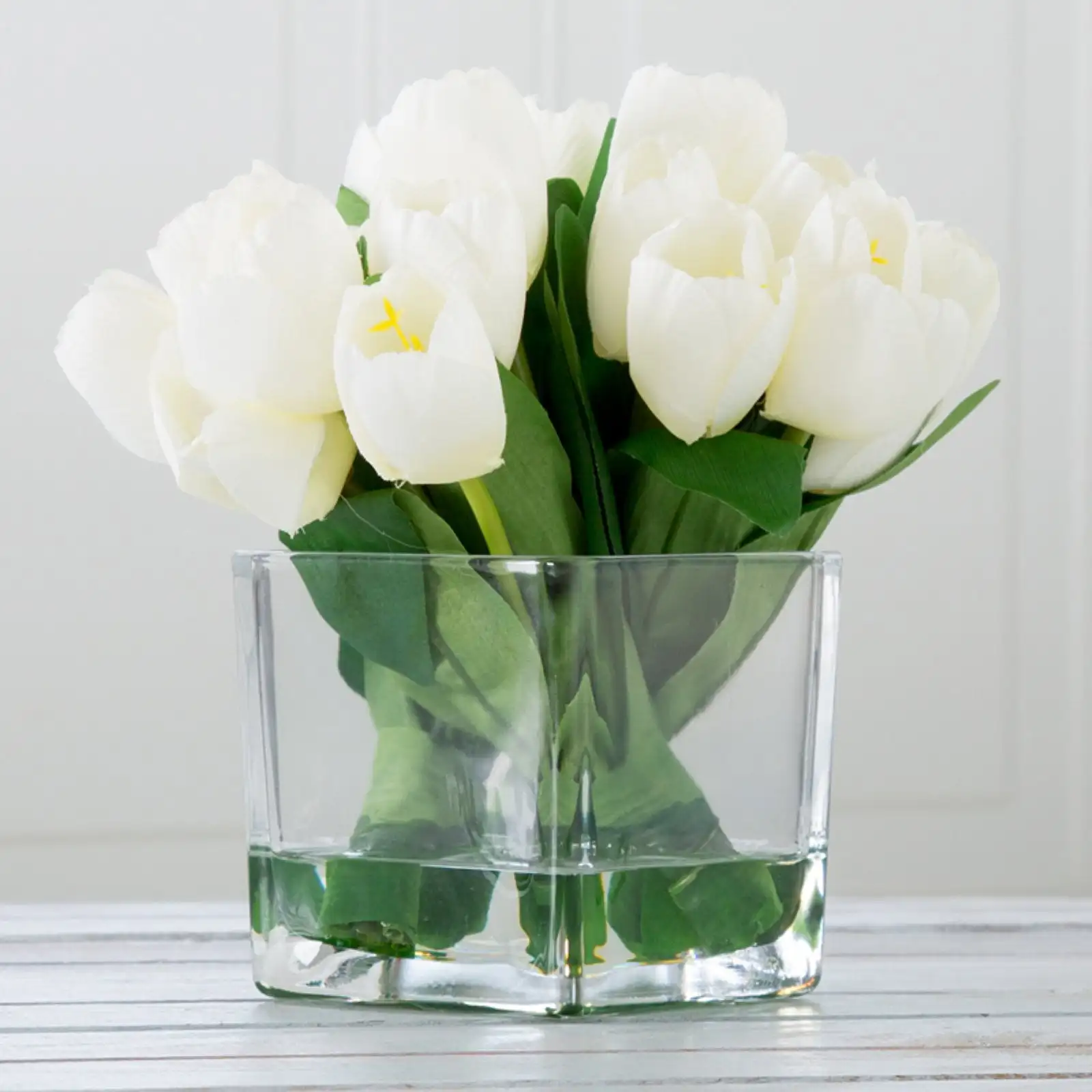

Pure Garden Tulip Floral Arrangement with Glass Vase - Cream