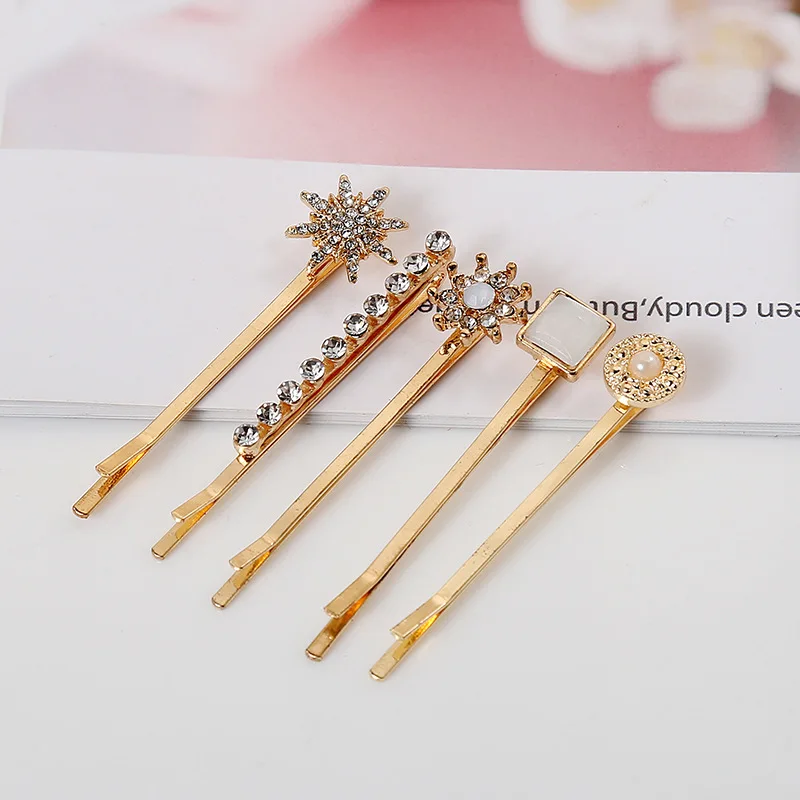 2019 New One Card Fashion Women Girls Rhinestone Flower Pentagram Geometric Hairpins Gold Silver Plated Vintage Metal Hairgrips wholesale gold metal business card promotion souvenir metal business card blank brass vintage metal business card