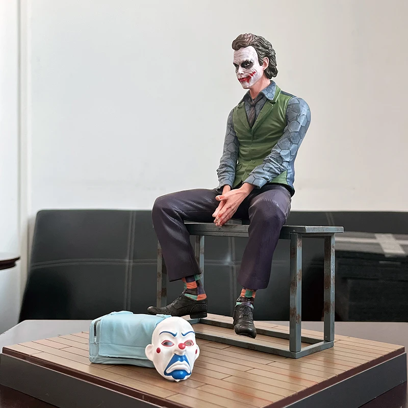 هارلي كوين وجوكر، هيث ليدجر، شخصية المهرج، قراءة ا...