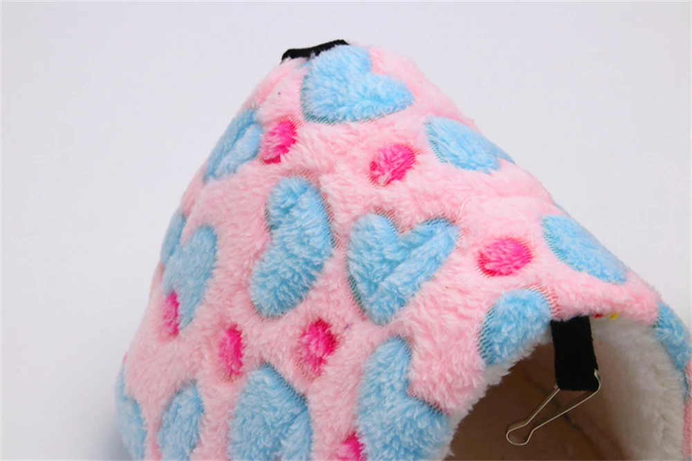 Title 4, Heart Plush Pet Hamster Nest for Birds House Wa...
