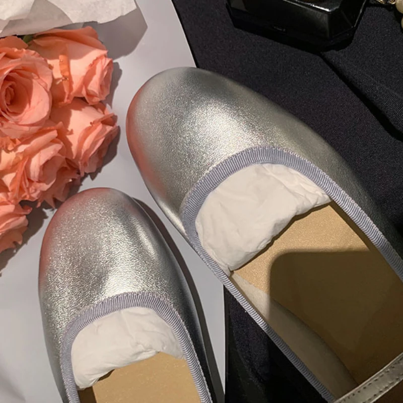 Women Flats Mary Jane Ballet Shoes Female Round Toe Glossy Leather Flats Female Dance Ballets Party Ball Bridal Wedding Shoes 4
