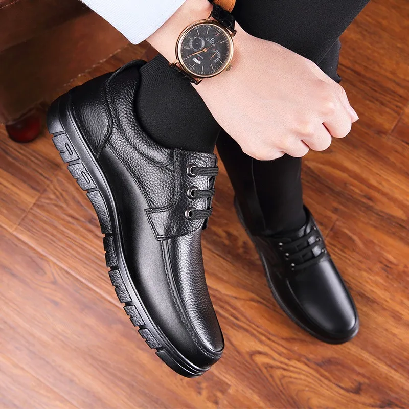 Hot Sale Men Genuine Leather Casual Shoes Soft Sole Lace-up Luxury Brand Middle-aged Old Man Dad Lightweight Loafers Shoes 3