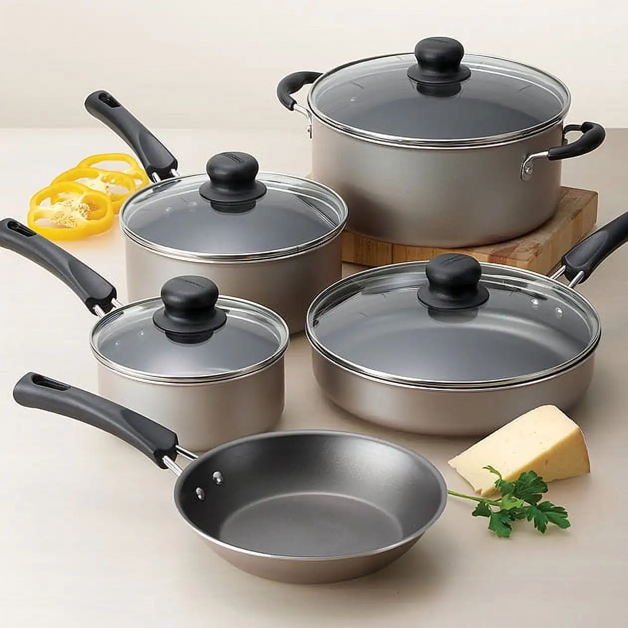 9-Piece Nonstick Cookware Set, Champagne, Easy Cooking, Easy Cleaning, Lightweight but Durable