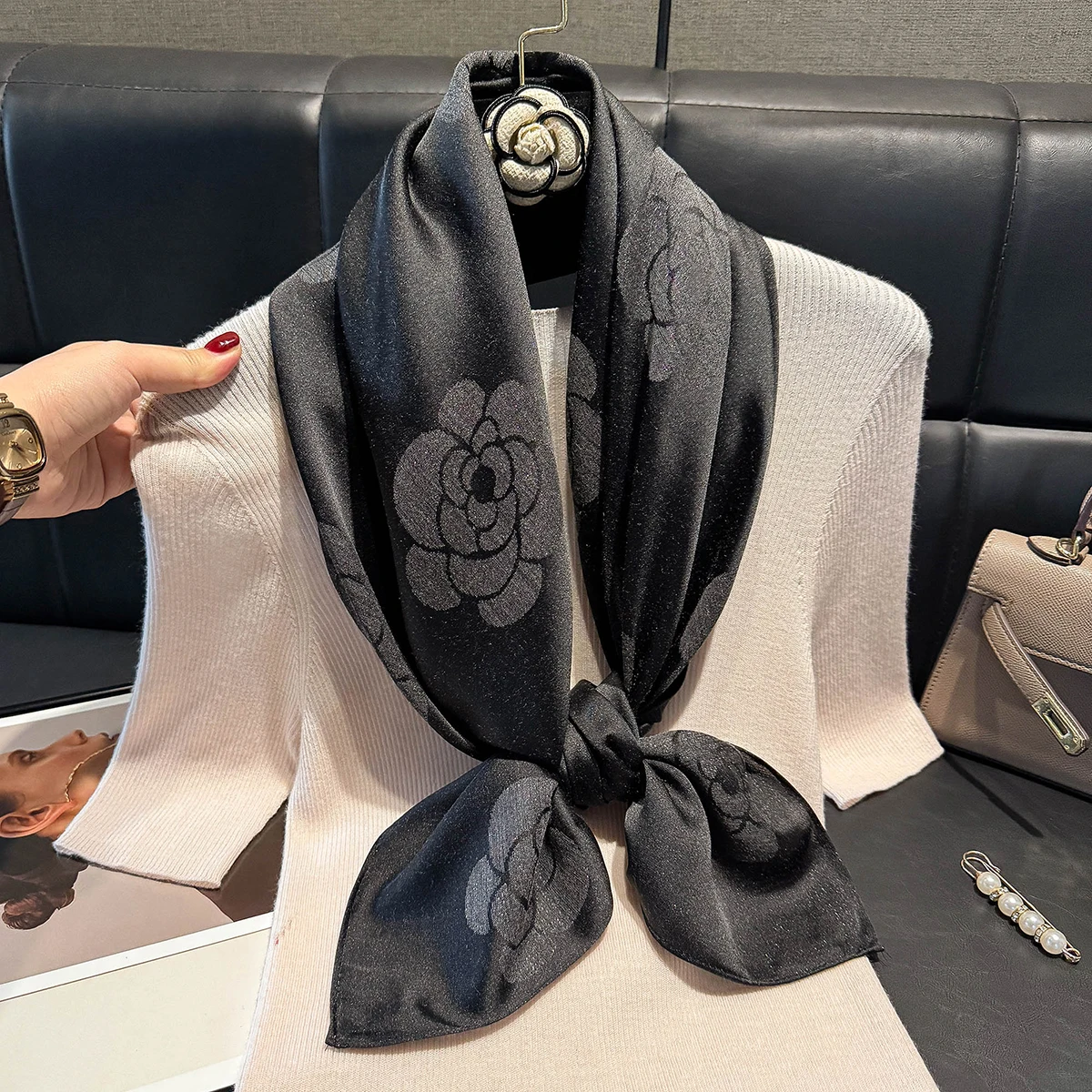 2025 Latest Women's Fashion Hijab Silky Muslim Square Sun Protection Shawl Luxury Brand Soft Female Scarf Spring and Autumn