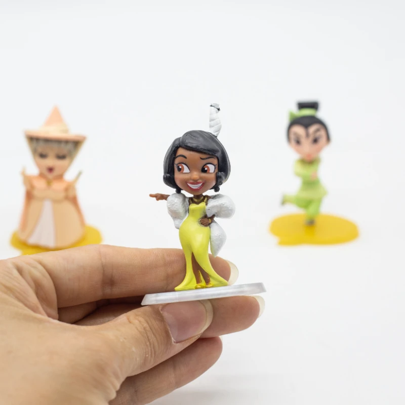 Hasbro 디즈니 공주 블라인드 박스 장난감: 미니 애니메이션 피규어와 신데렐라, 재스민 컬렉션 장식