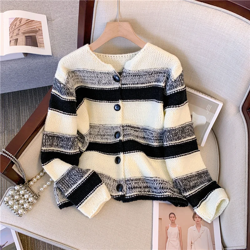 

Black And White Striped Trimmed Colors Slim Sweater Cardigans Single Breasted Women Long Sleeved Knitwear Fashion Elegant