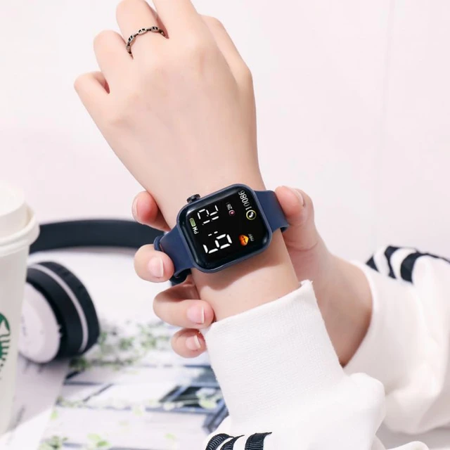 Reloj de pulsera inteligente para hombre y Mujer, pulsera electrónica  Digital con Led, Bluetooth, para Fitness - AliExpress