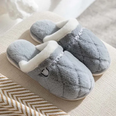 Winter Warm Flat Home Slipper for Women New 2022 Non-slip Floor Home Slippers Indoor Men Slippers