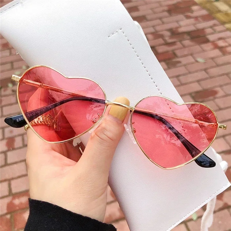 2023 New Metal Heart Shaped Sunglasses Candy Color Gradient Sun Glasses Outdoor Goggles Eyewear Oculos De Sol 5