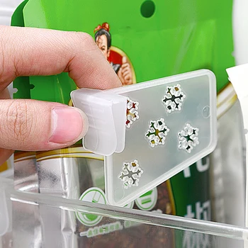 10/1PCS Divisori per frigorifero in plastica Organizzatore Scatola di immagazzinaggio a scatto regolabile Comò Separatore per cassetti Accessori da cucina 1