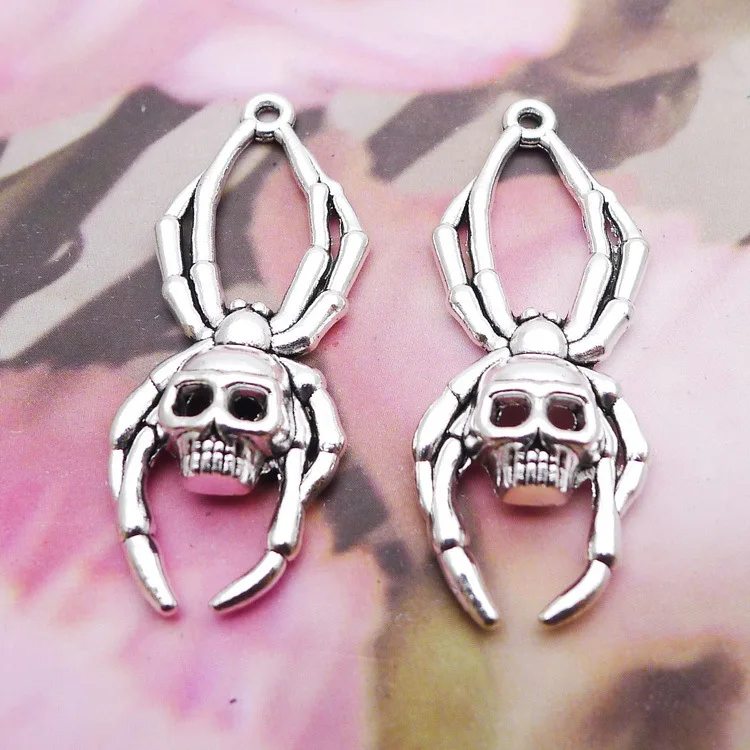 

8pcs/lot 16*40mm Antique Silver Alloy Skull Spider Charm Pendant DIY Halloween Necklace Bracelet Jewelry Making