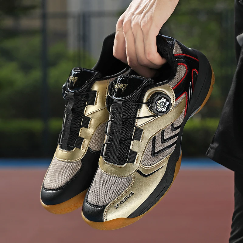 נעלי בדמינטון חדשות QUAOAR 2025 לגברים עם ריפוד אנטי החלקה נעלי טניס איכותיות נעלי סניקרס חיצוניות לגברים ונשים