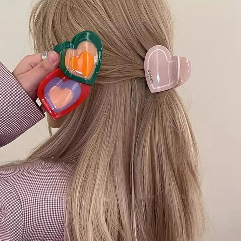 

Fashion Heart Hair Claw For Women Hair Accessories Korean Geometric Large Size Shark Clip Girls Acetate Hairgirps
