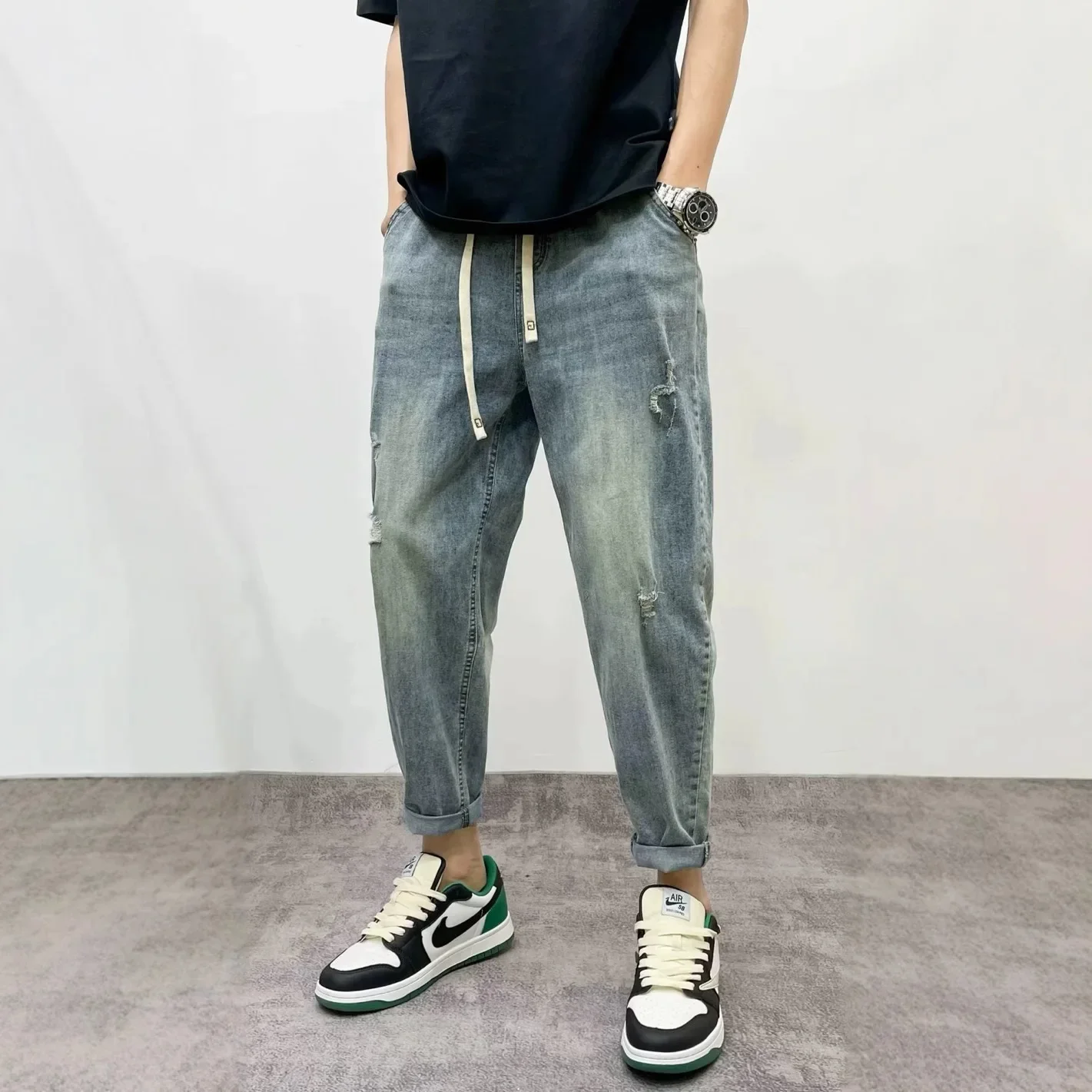 New Hot Sale Of The Season Men's Vintage Ripped Nine-Tenths Jeans Casual Handsome Trendy Loose Harlan Pants Spring Autumn Fashio