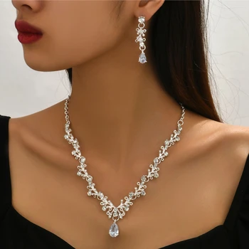 3pcs Fashion Bridal Jewelry Set Minimalist Water Drop Necklace Earrings Women’s Wedding Accessories