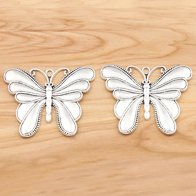 

2 Pieces Antique Silver Color Large Insect Butterfly Charms Pendants for DIY Necklace Jewelry Making Findings Accessories