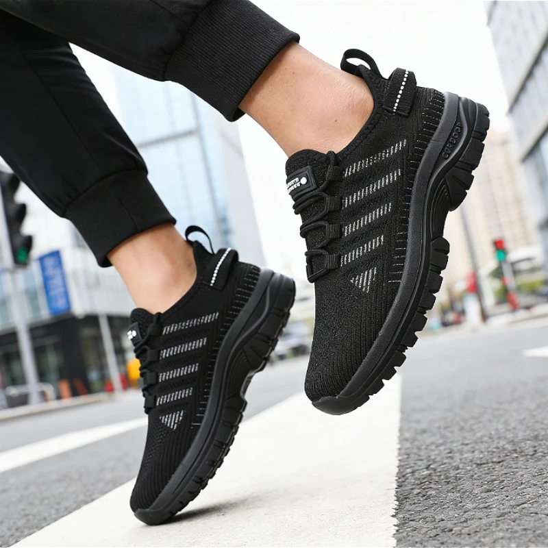 Men's Casual Sports Shoes Bright Yellow Knit Mesh Sneakers Lightweight Comfort Outdoor Fashion Breathable Footwear Tenis Homem