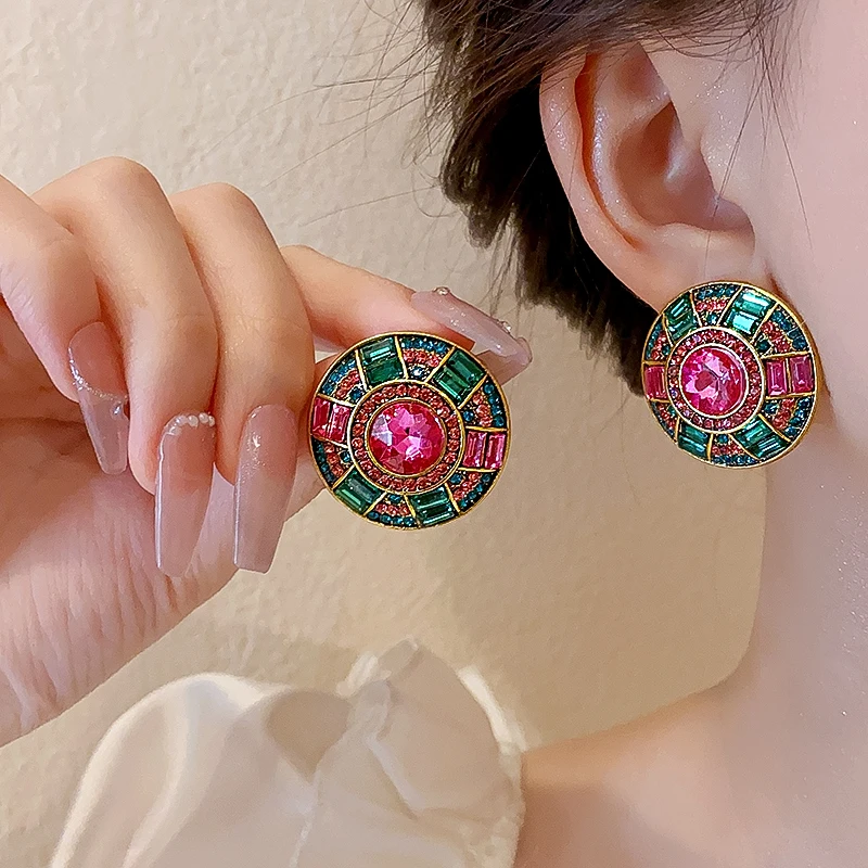 Grüne facettierte Kristallkette, geometrische runde Anhänger-Halskette, Ohrstecker, Schmuckset, Strass-Halsketten, Party, K0 – Detail 7