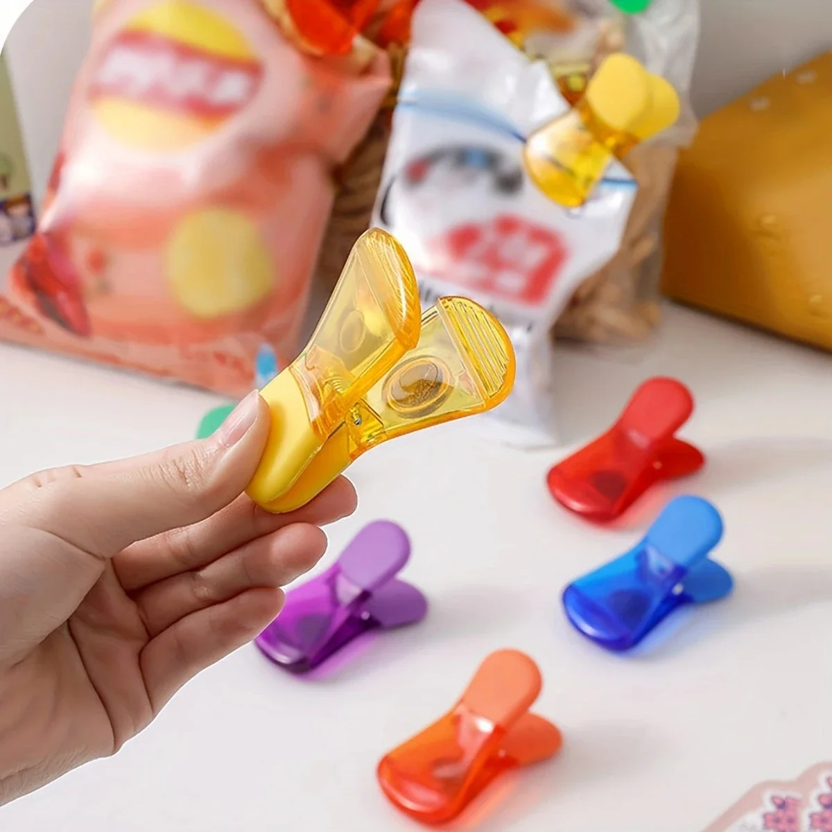 

6pcs Magnetic Suction Plastic Clips Kitchen Storage Food Snack Seal Sealing Bag Clips Kitchen Acceesories clips papelería
