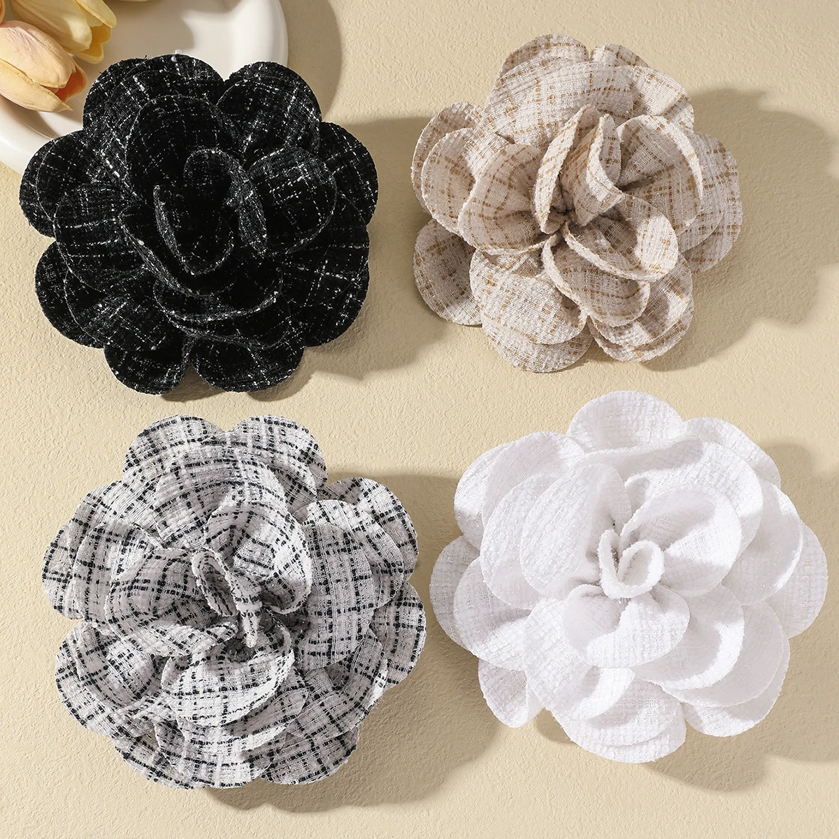 15CM Handmade Fabric Rose Flower Brooches Stylish Striped Floral Pin Brooch for Women Luxury Exaggerated Party Jewelry Accessory
