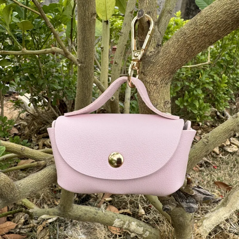 Stylish Pet Bag Holder Faux Leather Pet Poop Bag Holder Dispenser Dog Bags Portable Dog Poop Organizer Supplies pet accessories dog poop bag holder pet supplies