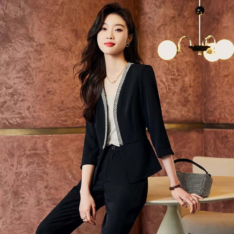 

High-Grade Black Beaded Suit Jacket Female 2023 Spring New Half Sleeve Collarless Suit Overalls Summer