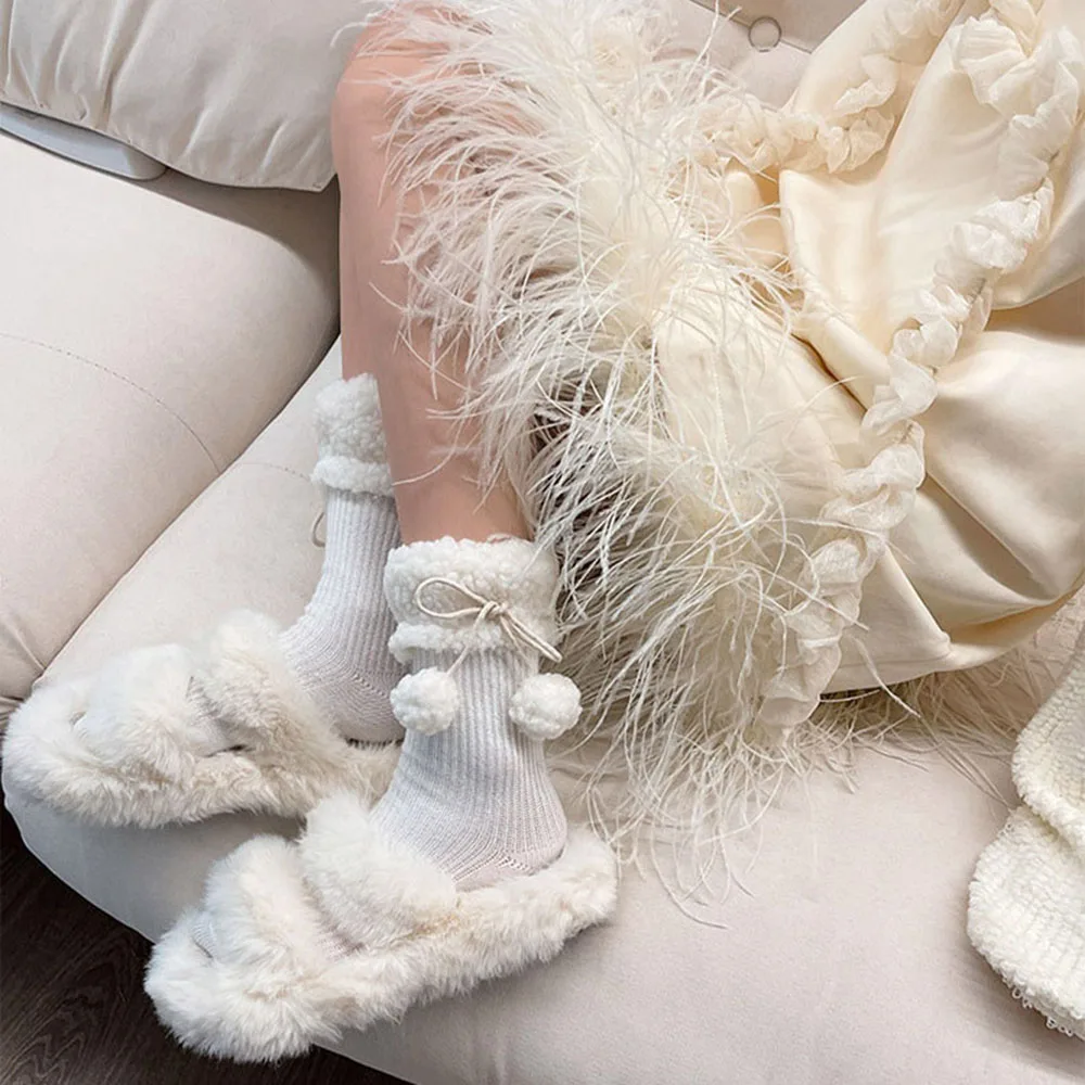 Рисунок 4 - Женские бархатные кружевные однотонные