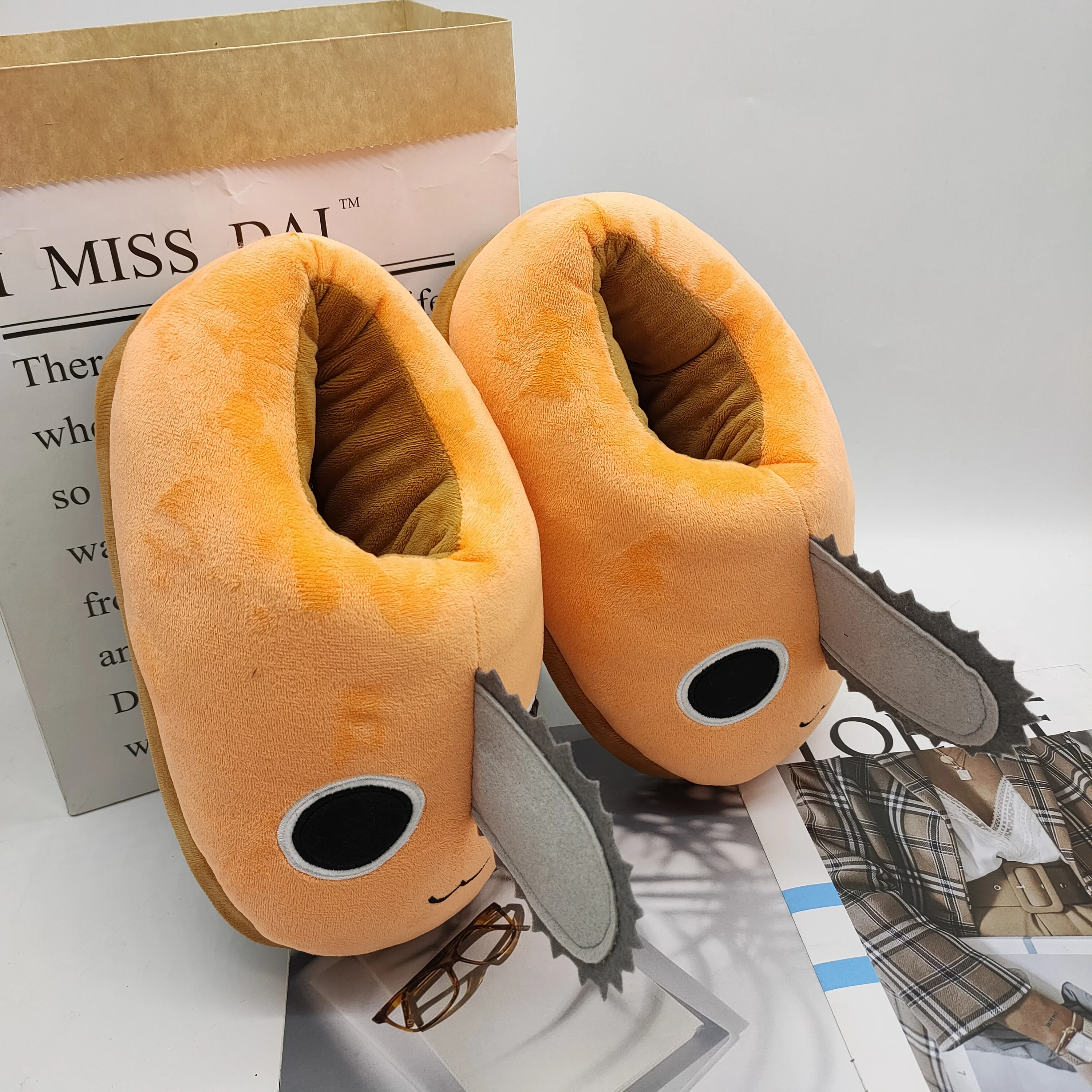 Chainsaw Man Pochita Plush Slipper Pochita Peluche Chainsawman Shoes Anime Happy Orange Dog Stuffed Soft Toy Kawaii Plushie Gift