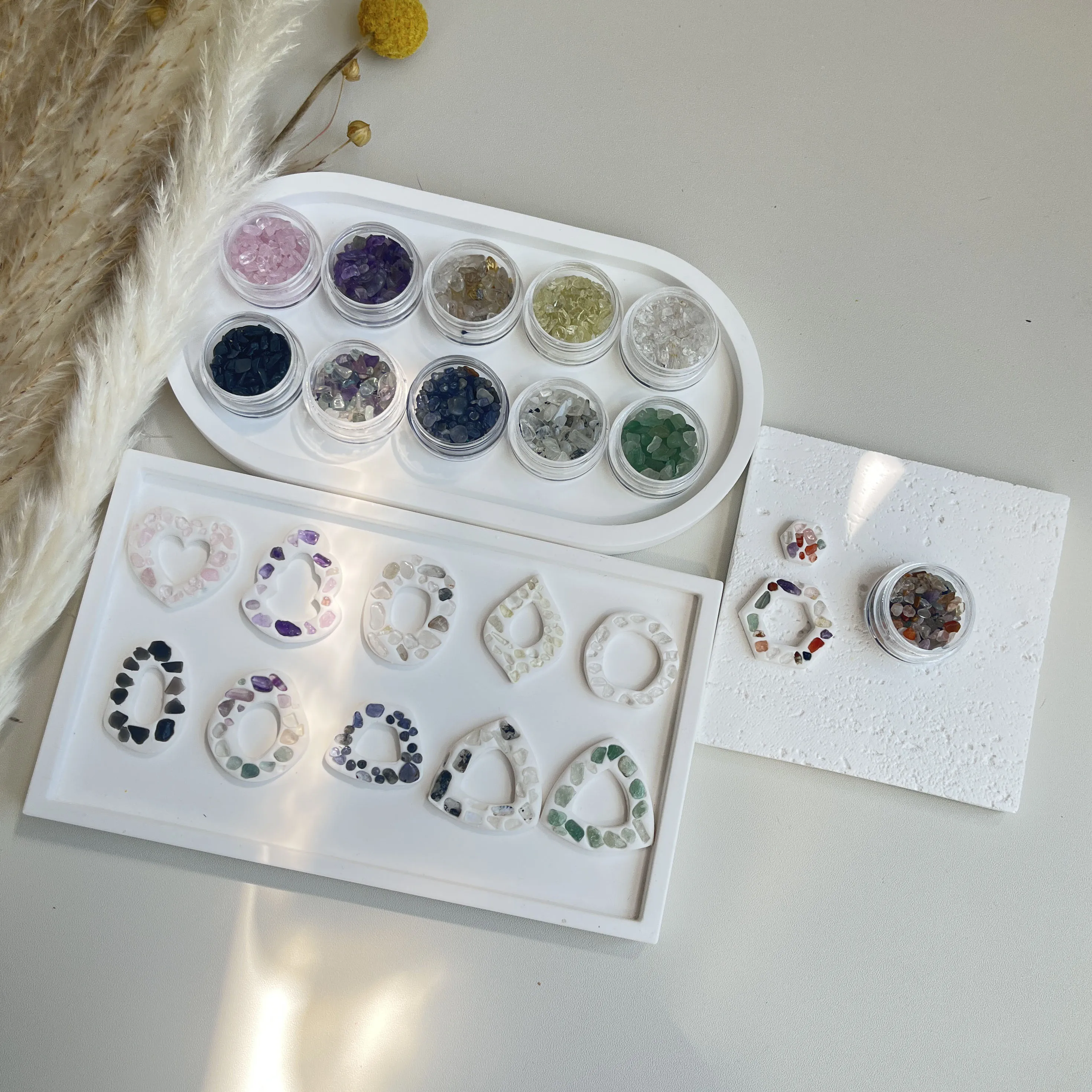 5g/Pc Tiny Shiny Different Color Diamonds Ornaments For Decorating DIY French Style Simple Polymer Earrings Jewelry Badge Gifts