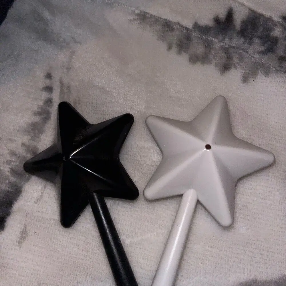 Portable Salt Pepper Shakers Refillable Magical Star Wand Spice Dispenser Seasoning Shaker Set Kitchen & Dining BBQ Supplies salt shaker salt pepper shakers