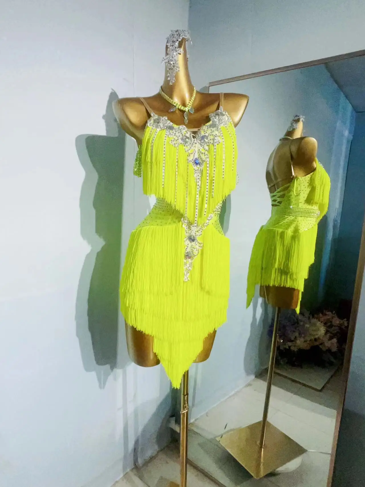 

Платье для латиноамериканских танцев, женское платье для соревнований, одежда для латиноамериканских танцев, одежда для взрослых и детей на заказ, Профессиональные платья для латиноамериканских танцев