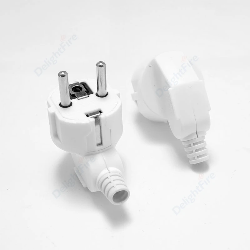 Adaptateur prise italienne 10A - 1x prise Schuko + 2x prise italienne  bivalente