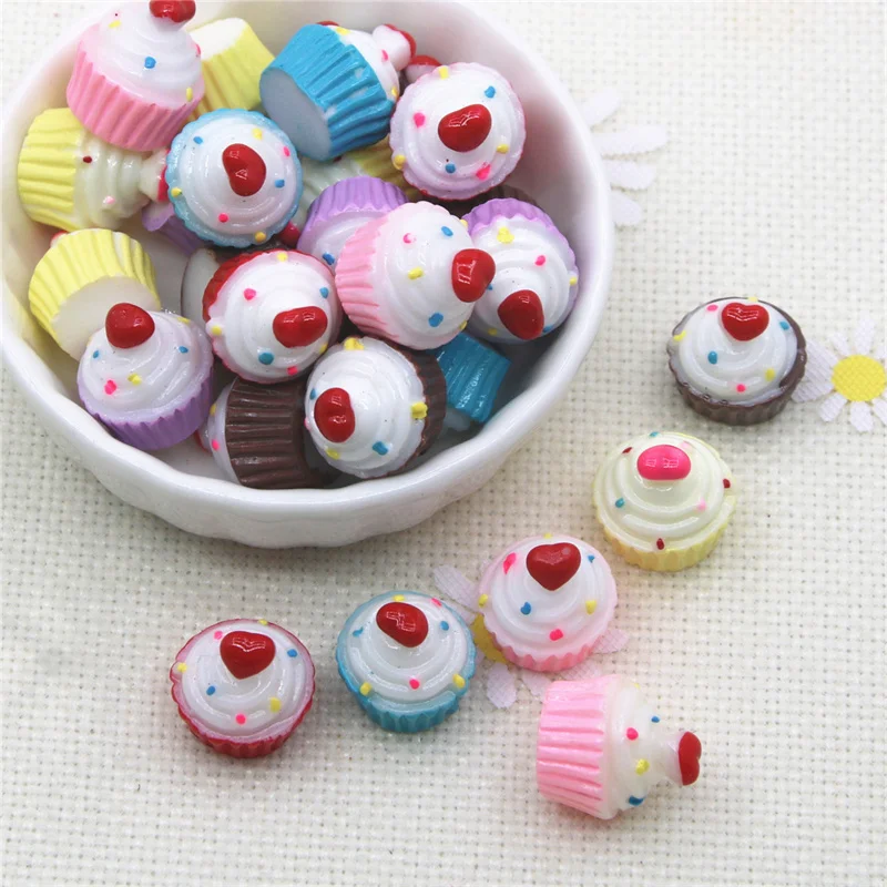 Resin Crafts 10pcs 3D Pink Heart Cake Dessert Cabochon Miniature Food Art Supply Decoration Charm DIY 14x15mm