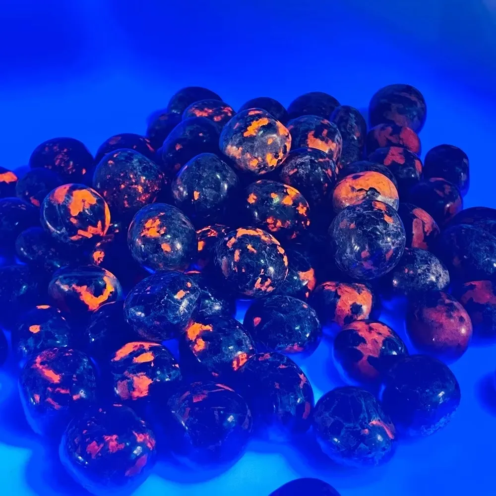 Wholesale new arrival crystal raw quartz yooperlite tumble stone rough yooperlite polished stone healing stone for fengshui 3