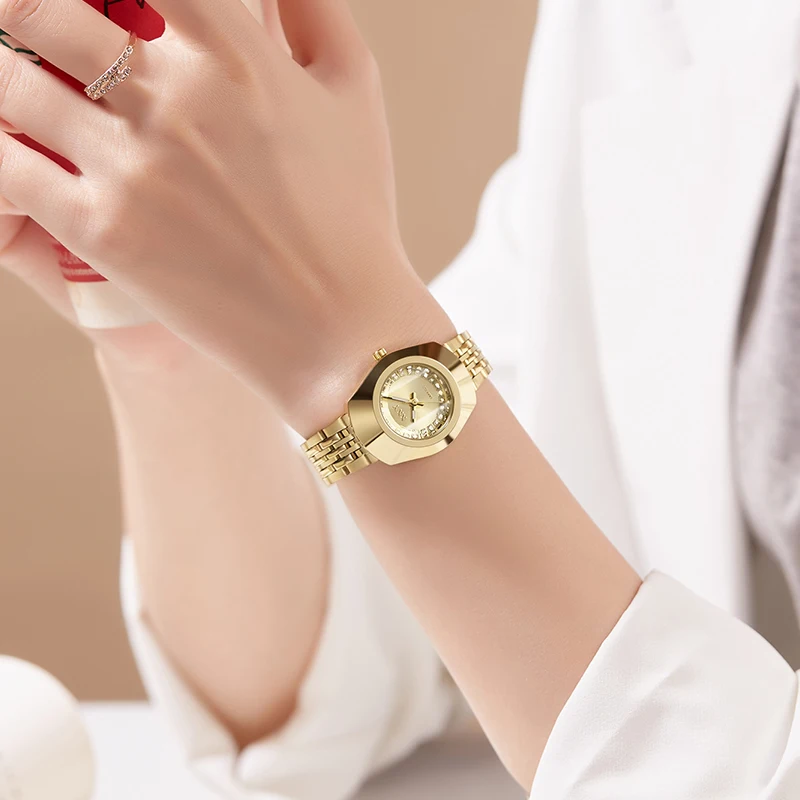 Quartz Watches Men Women Gold Bracelet Wrist Watches Full Steel Fashion Creative