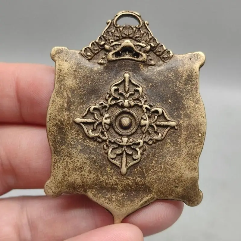 Old Bronze Dharma Tool Jiugong Card Tibet 12 Zodiac Sign Horoscope Pendant For Mens Womens Hainging Keyring Charms Gift