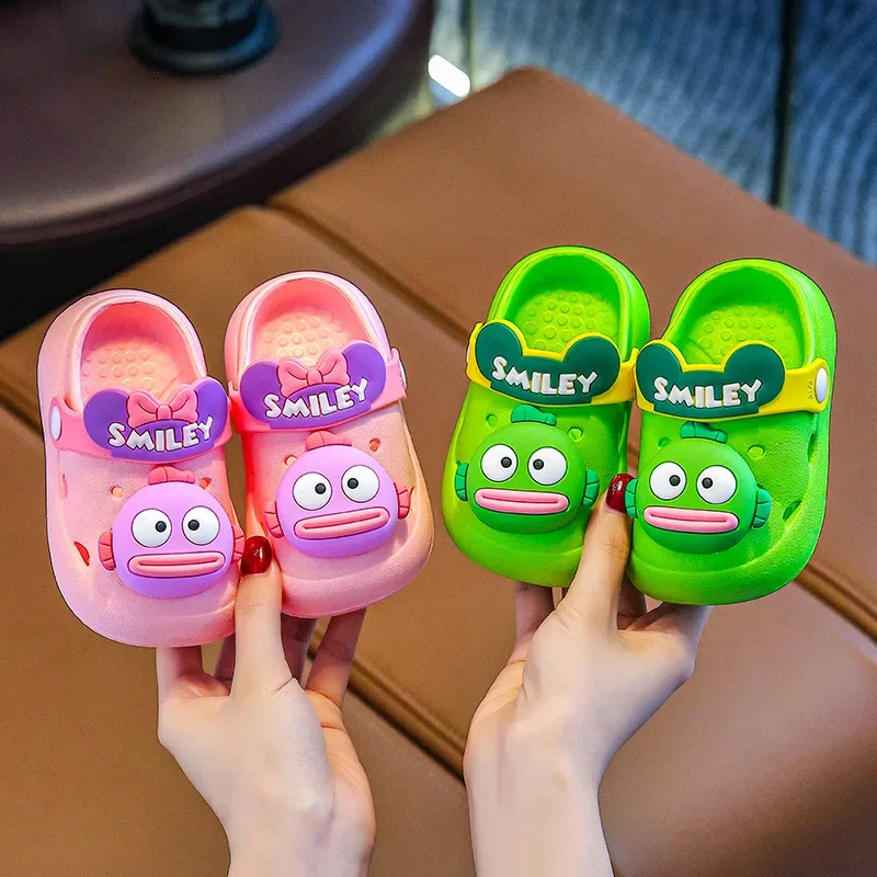 Children's Indoor Summer Slippers Anti-Slip Soft Bottom Cartoon Clog Shoes for Boys And Girls Baby Booties Casual Footwear