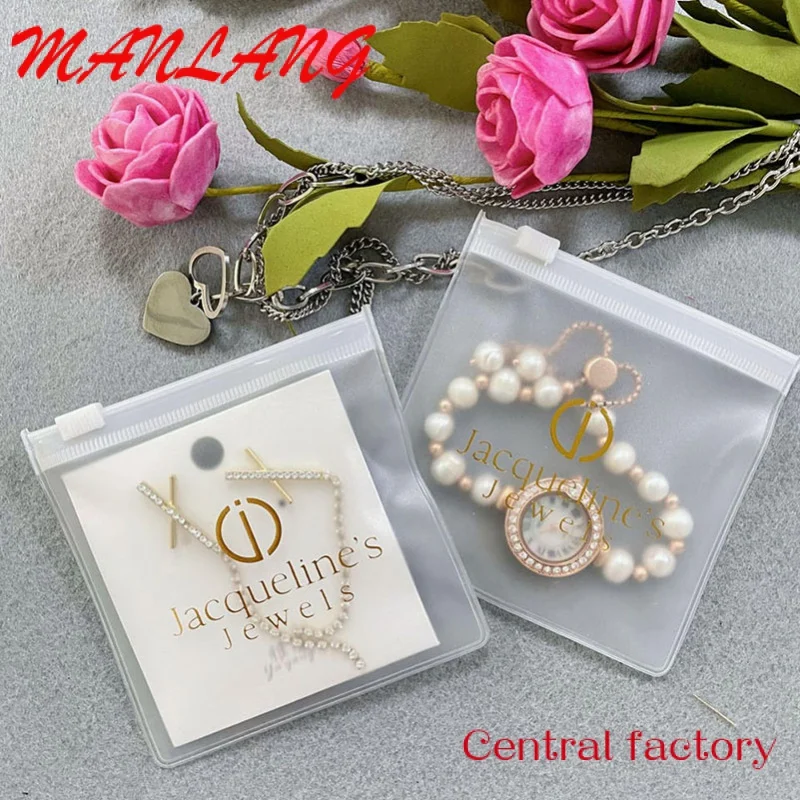 Рисунок 4 - Небольшие украшения с индивидуальным принтом