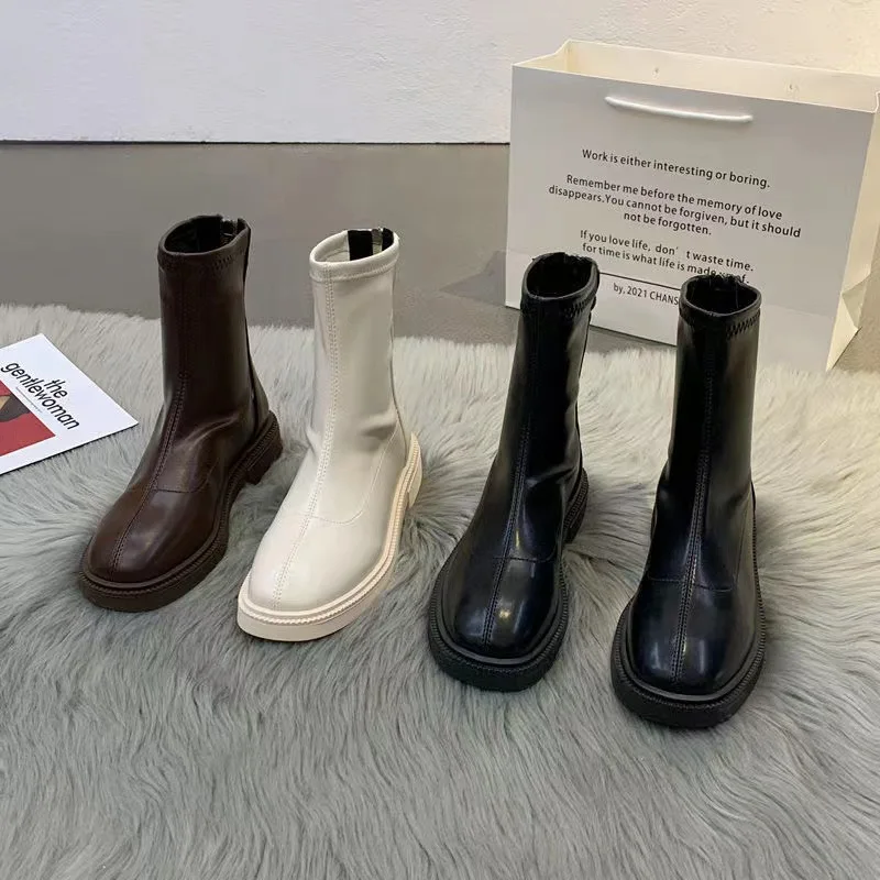 Women Black Low Heels Ankle Boots 2022 Winter Female Retro Round Toe Back Zipper Chelsea Boots High Quality Short Boots