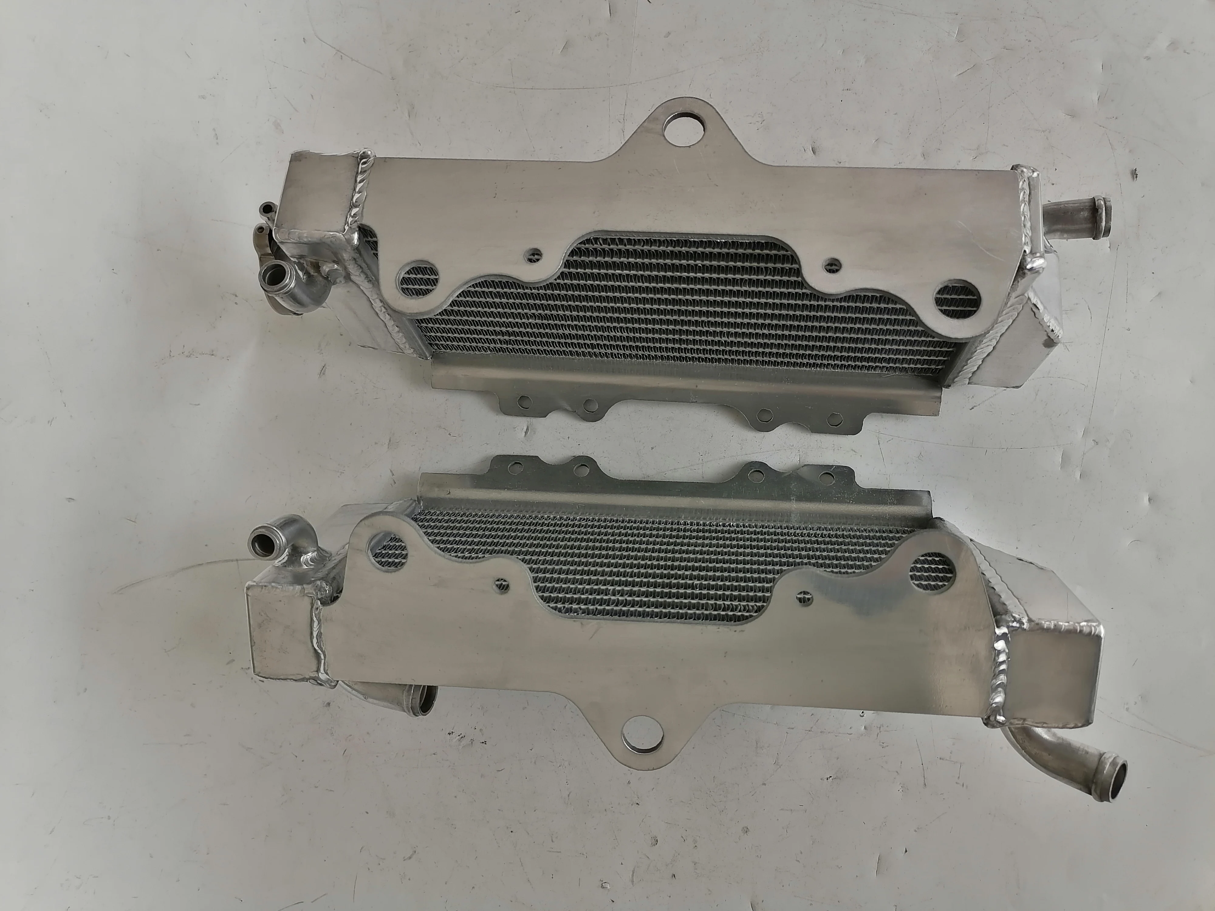 

Для 2003-2005 Yamaha YZ450F YZ 450 F алюминиевый радиатор Охлаждающая охлаждающая жидкость 2003 2004 2005