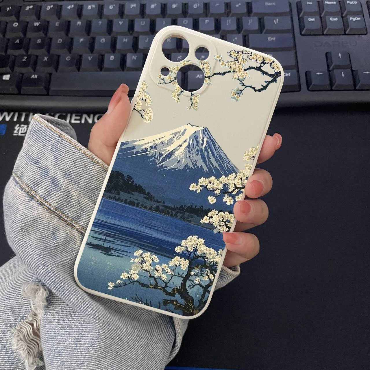 Japanese Mount Fuji Landscape Silicone Phone Case - Elegant and Protective Back Cover