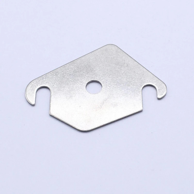 1 Pcs Engines Blanking Plate EGR Gasket With Holes 121167469686 Auto Parts Exhaust Gas Cleaning Recirculation Blanking Plate