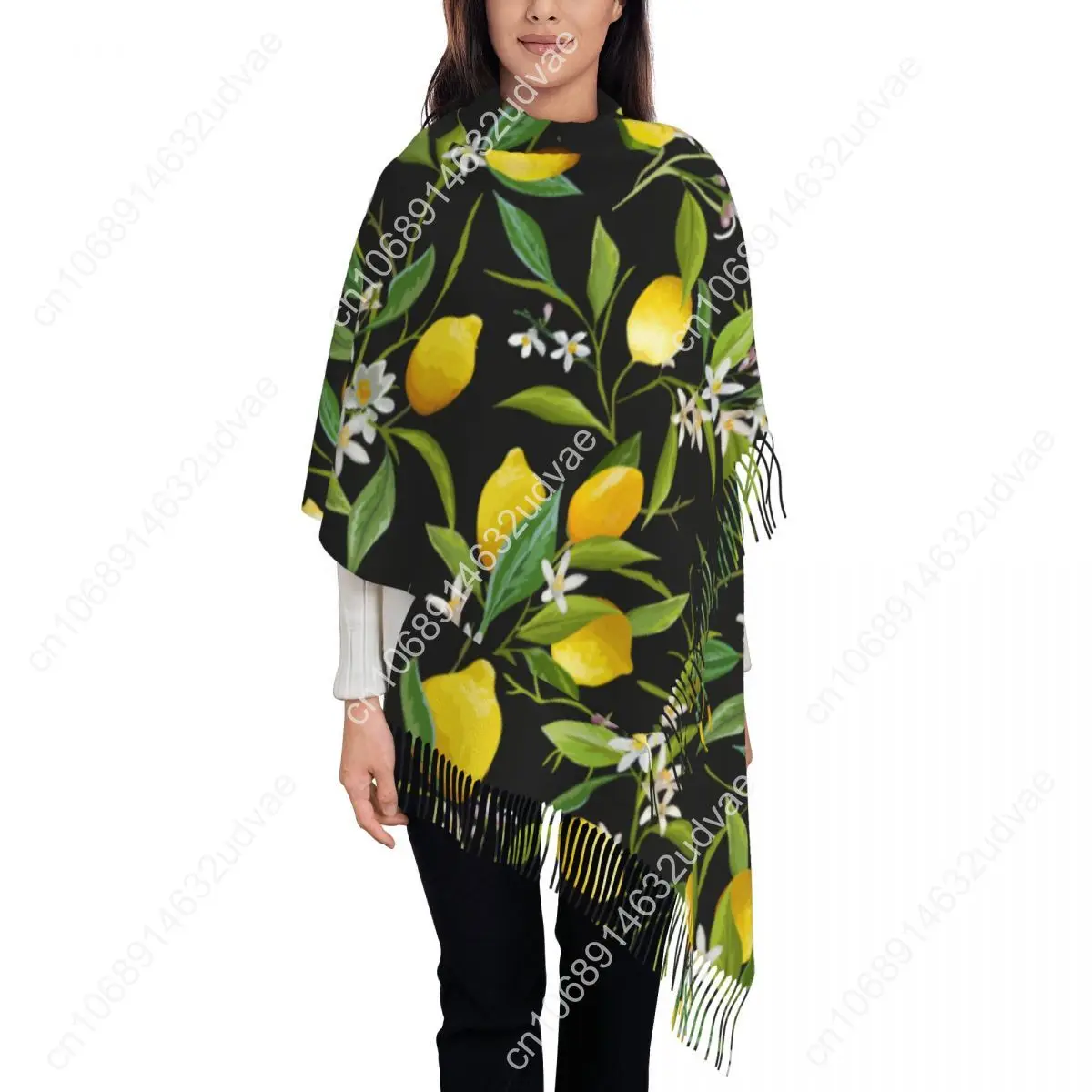 Рисунок 2 - Зимний женский шарф