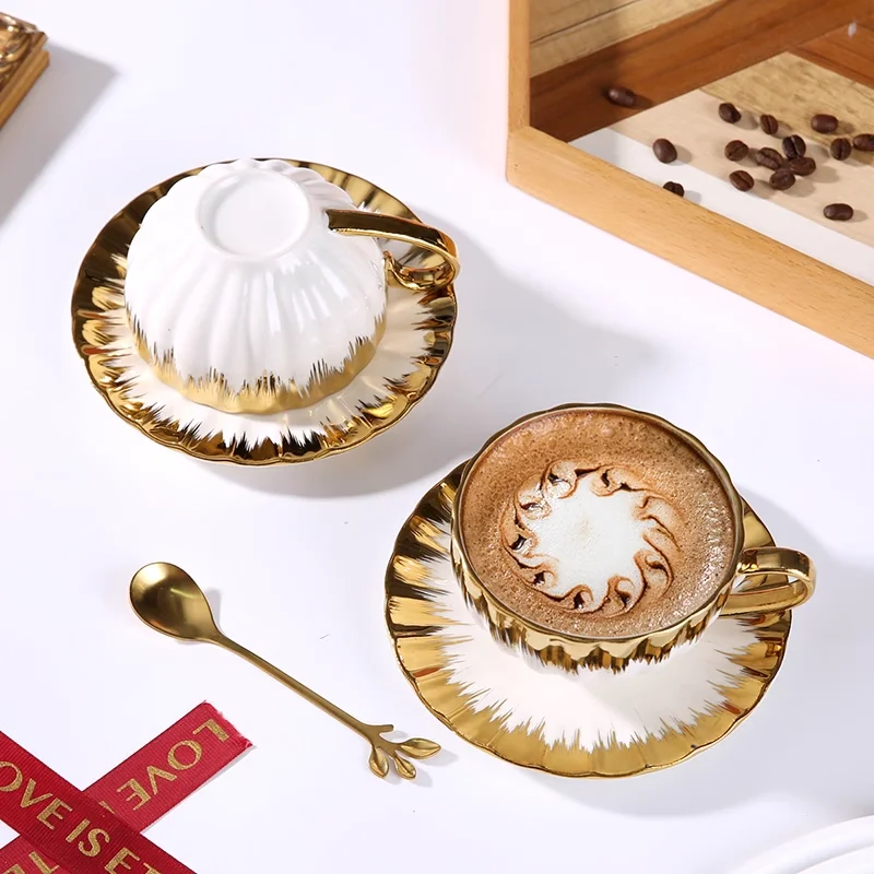 3-piece set, ceramic cup with sauce, espresso cup and sauce, ceramic coffee cup and gold jewelry sauce set, 2.5-ounce Demitas