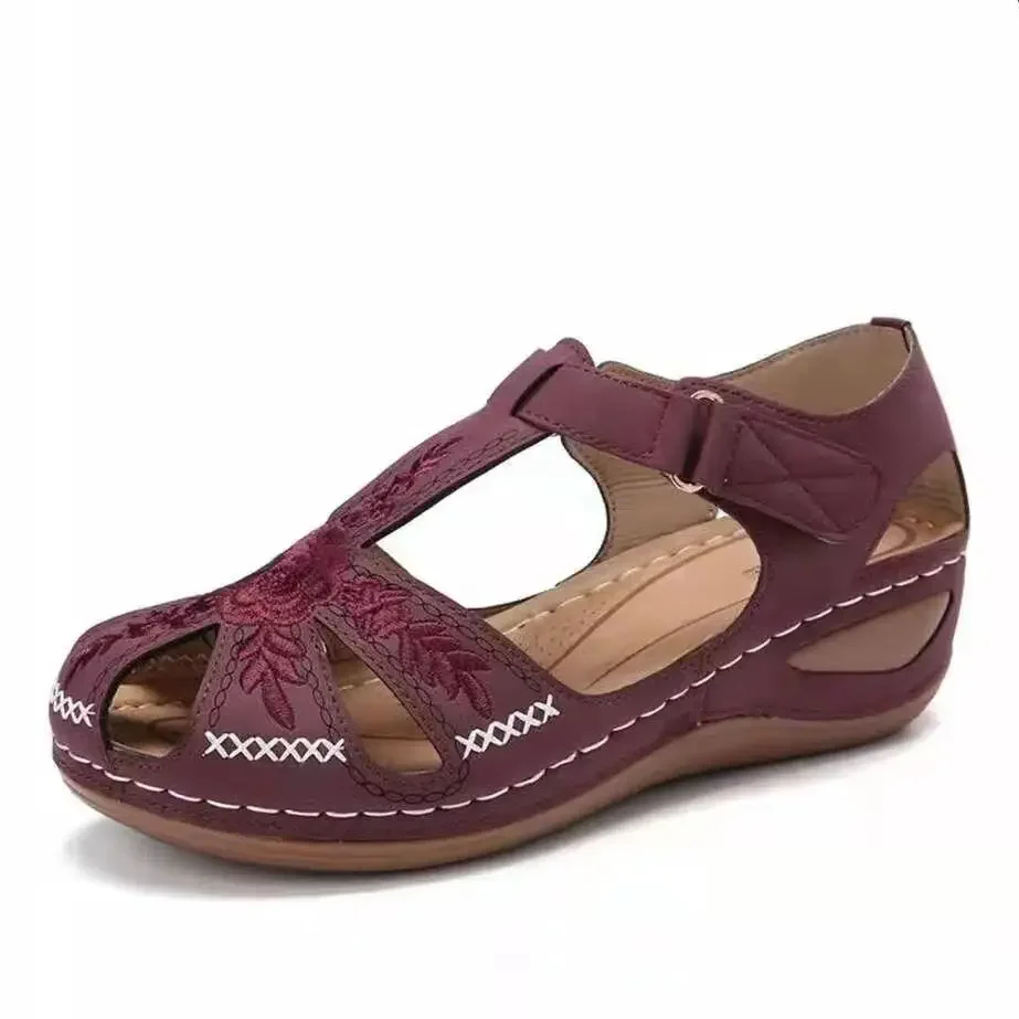 

Baotou Roman sandals women's 2023 summer new openwork woven wedge heel block heel platform women's shoes