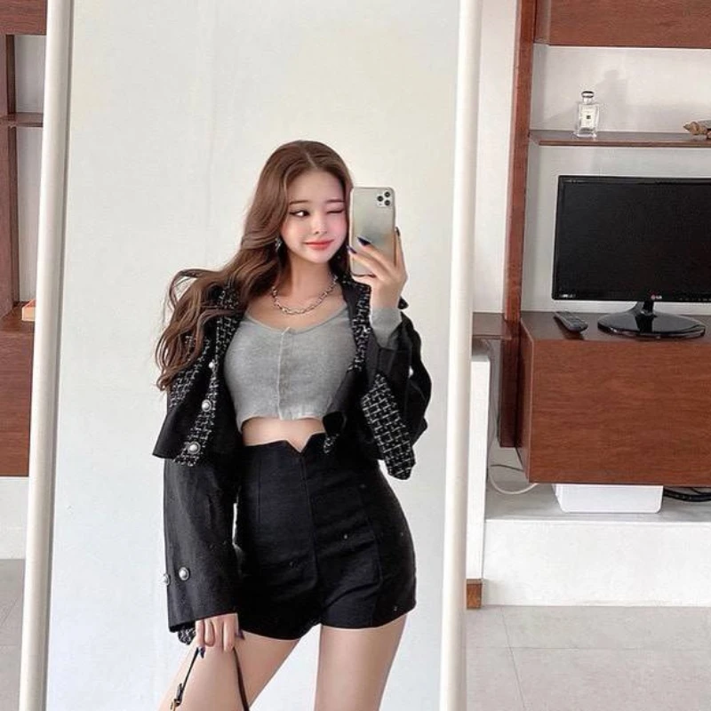 Kpop Korean Singer Sexy Girl Black Tight Slim All Match Shorts Women Summer Streetwear Fashion Black High Waisted Zipper Shorts