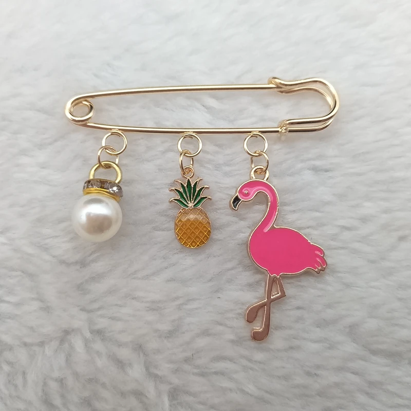 Cartoon Animal Enamel Pin Flamingo Pineapple Brooch Ladies Accessories Bag Clothes Lapel Pin Badge Jewelry Kids Gift